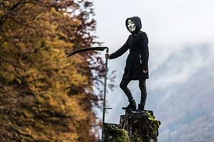 arnaques et faux profils