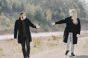 rencontre en ligne qui peut déboucher sur une relation durable